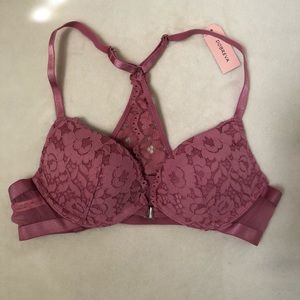NWT racer back front clasp bra